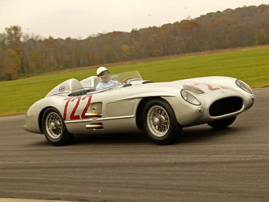  Mercedes-Benz 300 SLR Mille Miglia 1955 года  (фото 19 из 23)